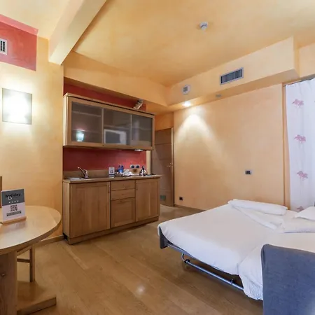 Hotiday Discovery - Hotell